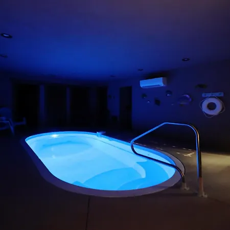 Marco Polo By Eden Crest Villa